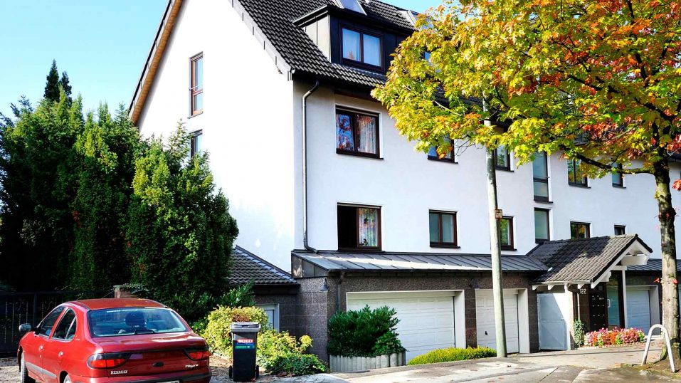 Immobilienmakler Bochum Gerdt Menne Wohnung kaufen Bochum Wohnung in Bochum Stiepel hier Aussenansicht