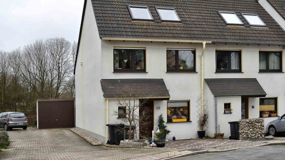 Immobilienmakler Bochum Gerdt Menne Haus kaufen Bochum Einfamilienhaus in Bochum Gerthe hier Aussenansicht