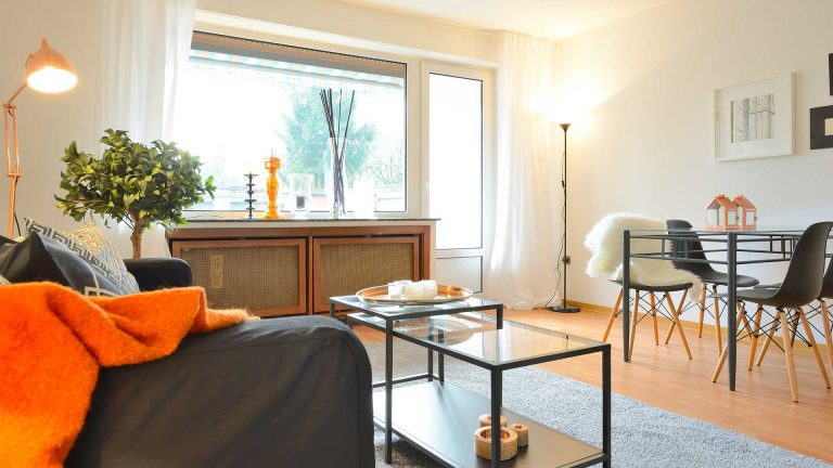Immobilienmakler Bochum Gerdt Menne Wohnung kaufen Bochum Wohnung in Bochum Laer hier Wohnzimmer