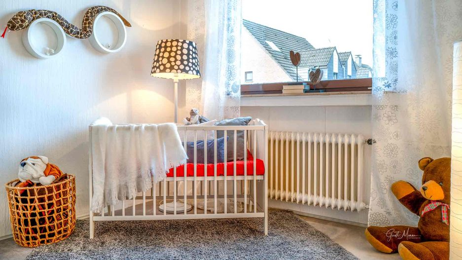 Immobilienmakler Bochum Gerdt Menne Haus kaufen Bochum Reihenhaus in Bochum Riemke hier Kinderzimmer