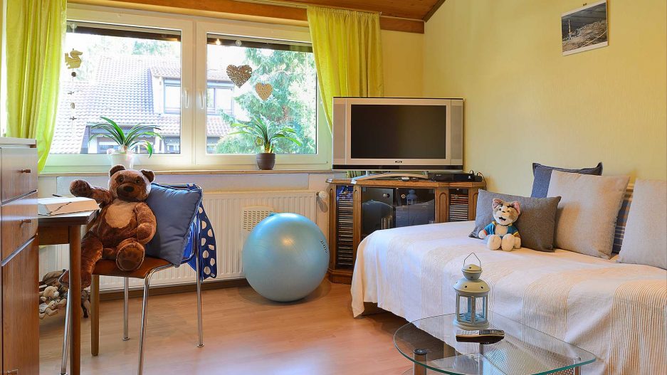 Immobilienmakler Bochum Gerdt Menne Haus kaufen Bochum Einfamilienhaus in Bochum Langendreer hier Kinderzimmer