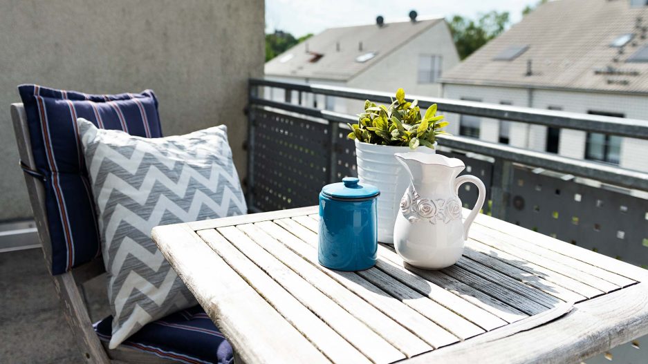 Immobilienmakler Bochum Gerdt Menne Haus kaufen Bochum Einfamilienhaus in Bochum Altenbochum hier Terrasse