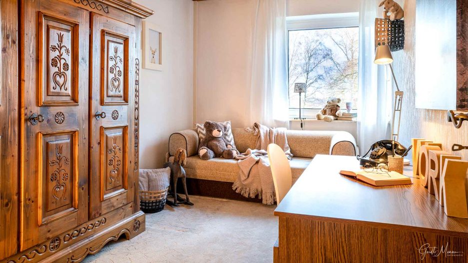 Immobilienmakler Bochum Gerdt Menne Haus kaufen Bochum Reihenhaus in Bochum Linden hier Arbeitszimmer