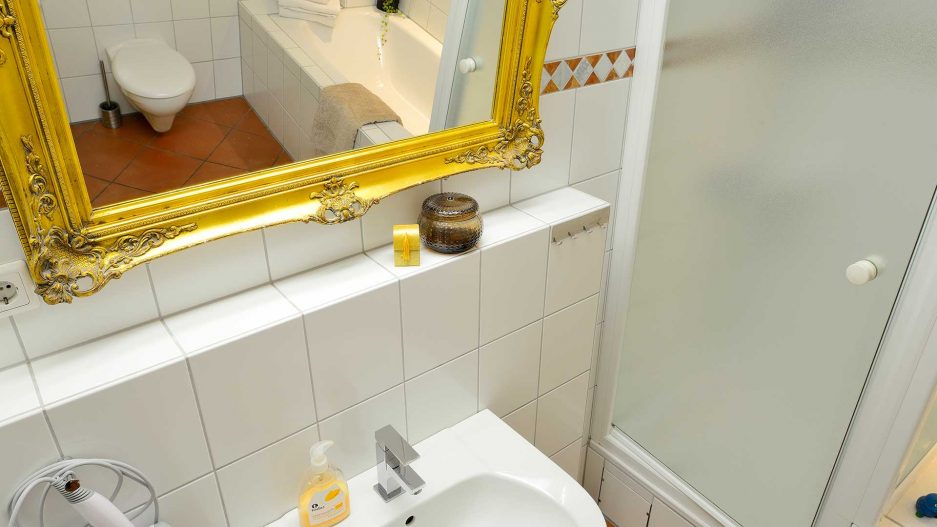 Immobilienmakler Bochum Gerdt Menne Wohnung kaufen Bochum Wohnung in Bochum Stiepel hier Bad