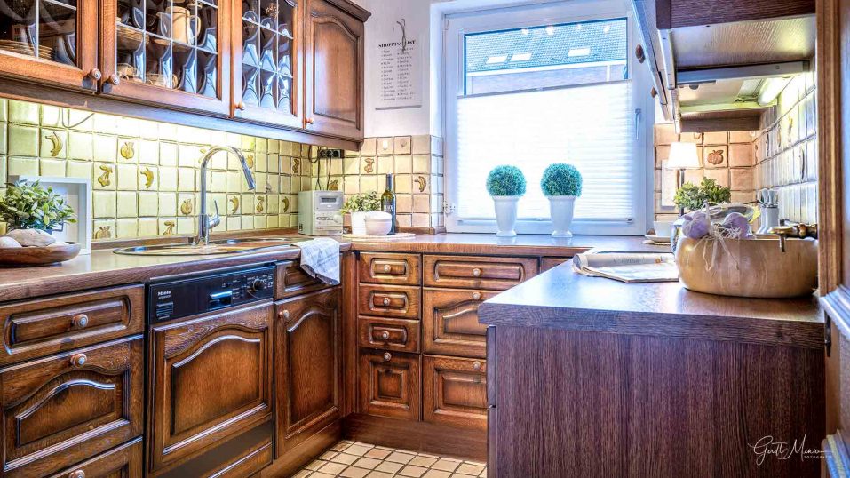 Immobilienmakler Bochum Gerdt Menne Haus kaufen Bochum Reihenhaus in Bochum Linden hier Kueche