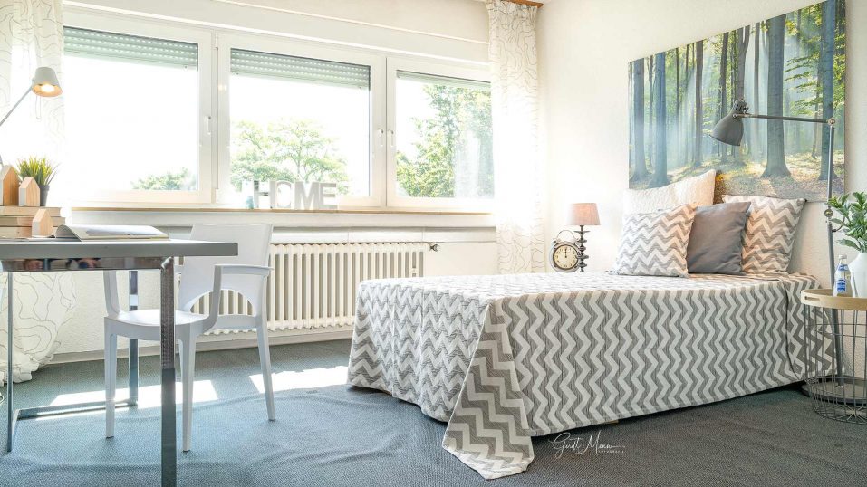 Immobilienmakler Bochum Gerdt Menne Haus kaufen Bochum Reihenendhaus in Bochum-Querenburg hier Ansicht Schlafzimmer