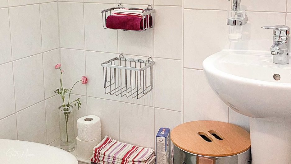 Immobilienmakler Bochum Gerdt Menne Wohnung kaufen Bochum Wohnung in Bochum-Weitmar hier Ansicht Bad