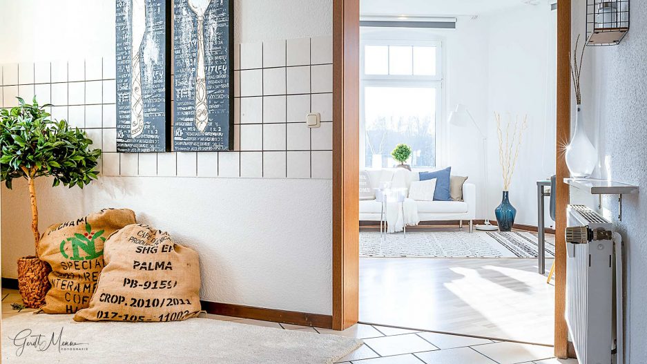 Immobilienmakler Bochum Gerdt Menne Wohnung kaufen Bochum Wohnung in Bochum-Hamme hier Ansicht Flur
