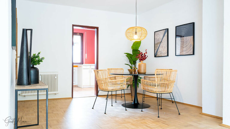 Immobilienmakler Bochum - Gerdt Menne Immobilien Immobilienmakler Bochum Gerdt Menne Haus kaufen Bochum groesseres Reihenmittelhaus in Bochum Wiemelhausen hier Ansicht Esszimmer