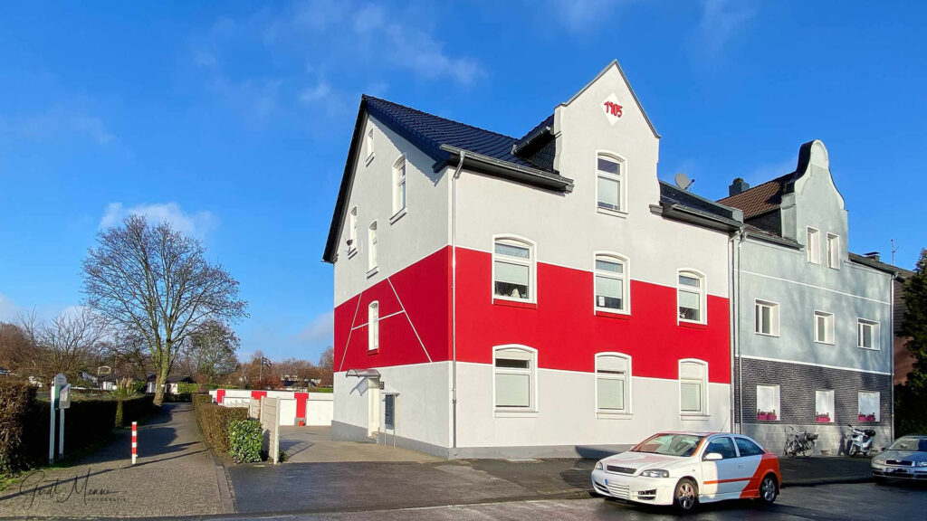 Immobilienmakler Bochum Gerdt Menne Haus kaufen Mehrfamilienaus in Herne hier 2b Ansicht Strasse