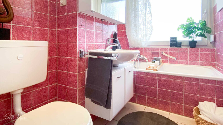 Immobilienmakler Bochum Gerdt Menne Wohnung kaufen in Hofstede hier 6a Badezimmer