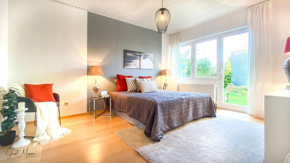Immobilienmakler Bochum Gerdt Menne Bungalow kaufen in Stiepel hier 4a Ansicht Schlafzimmer