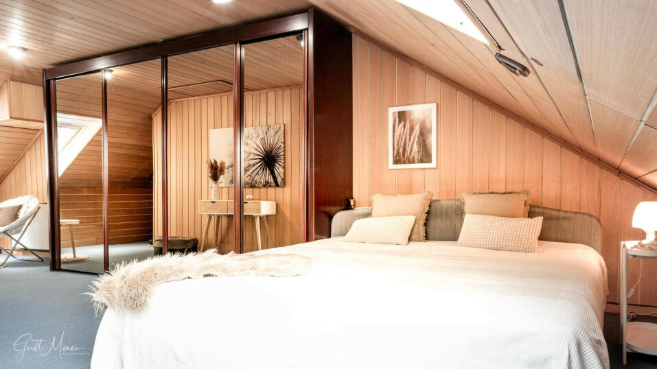 Immobilienmakler Bochum Gerdt Menne Mittelhaus kaufen in Herne Sodingen 5a hier Dachstudio