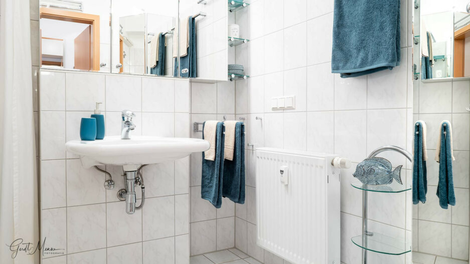 Immobilienmakler Bochum Gerdt Menne Eigentumswohnung kaufen in BO Gerthe 7a hier Ansicht Bad
