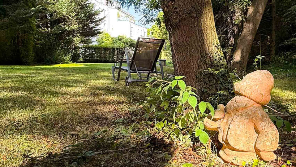 Immobilienmakler Bochum Gerdt Menne Wohnung kaufen in Weitmar hier 3a Detail Garten